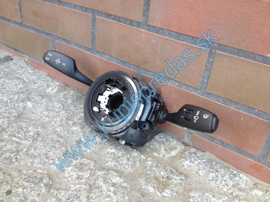 Ovládacie páčky pod volantom BMW 2 F22 / 3 F30 / 4 F32 F33 F36 / M3 F80